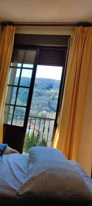 Hostal Montemayor Montemayor del Rio Bagian luar foto