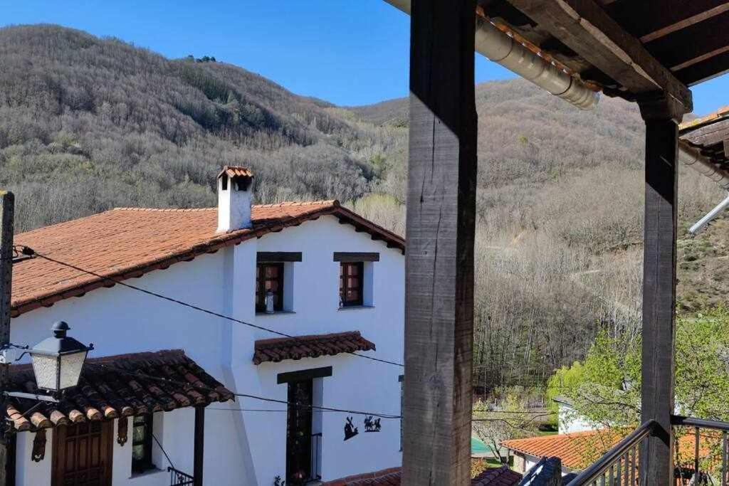 Hostal Montemayor Montemayor del Rio Bagian luar foto